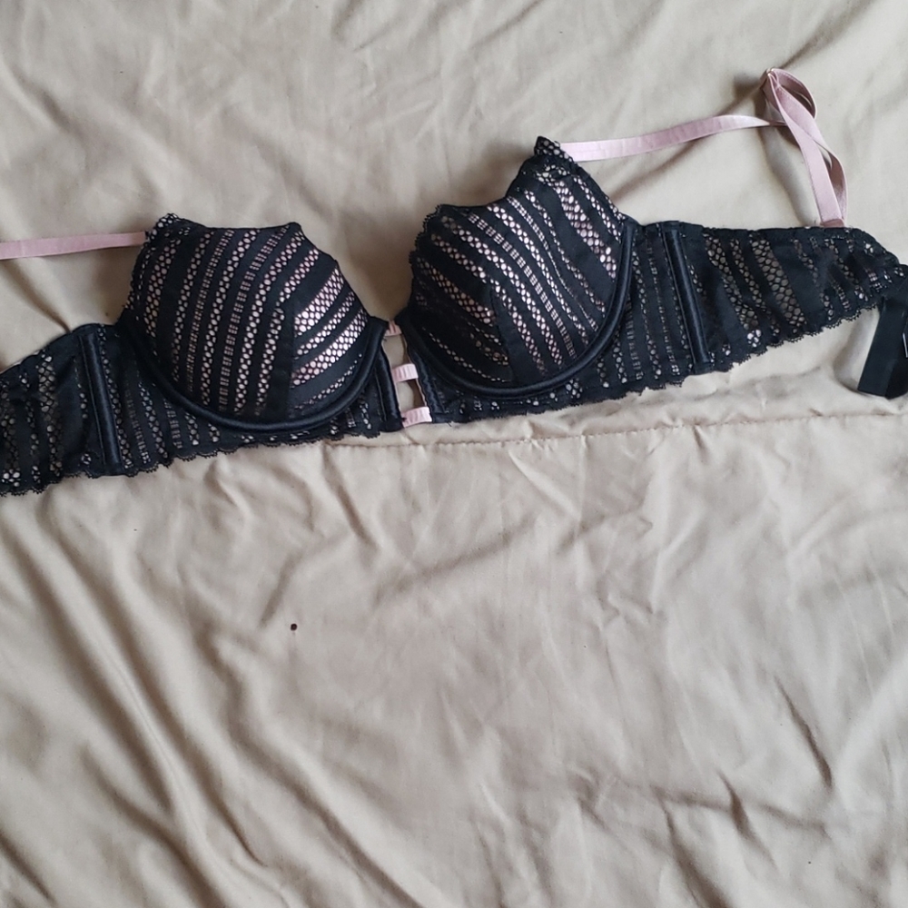 Bra - Picture 3 of 3